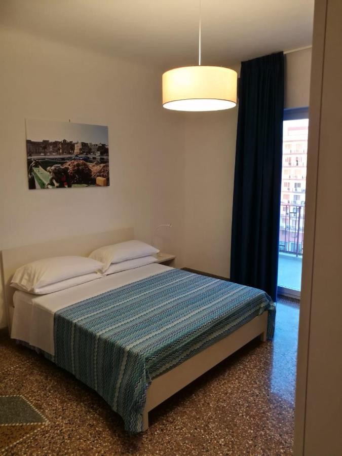 Settimo Sole Affitta Camere Taranto Eksteriør billede