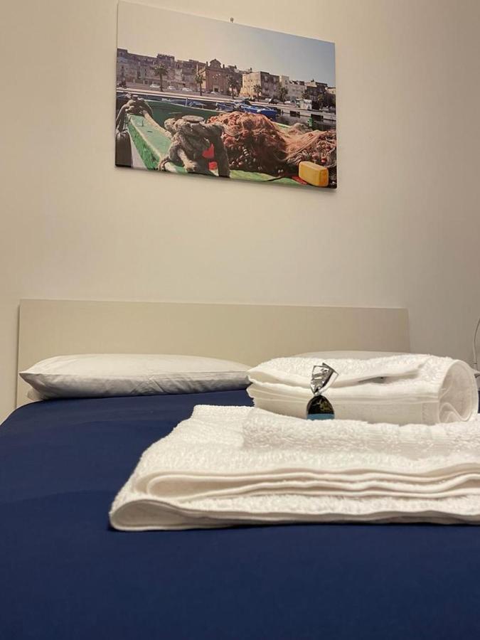 Settimo Sole Affitta Camere Taranto Eksteriør billede